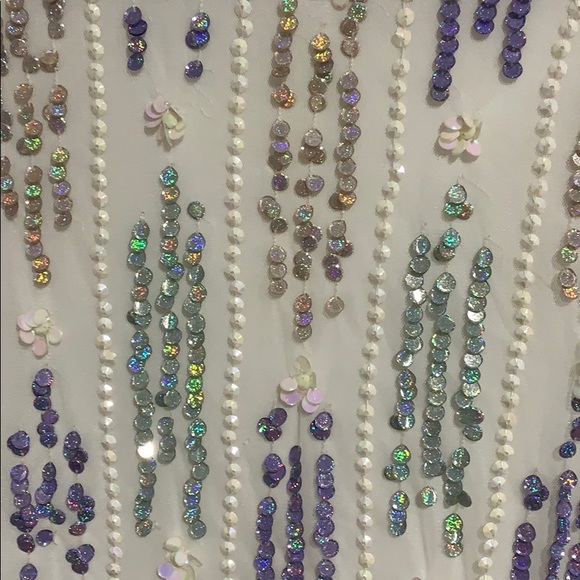 Stunning sequin gown, never worn with tags. - Picture 4 of 4